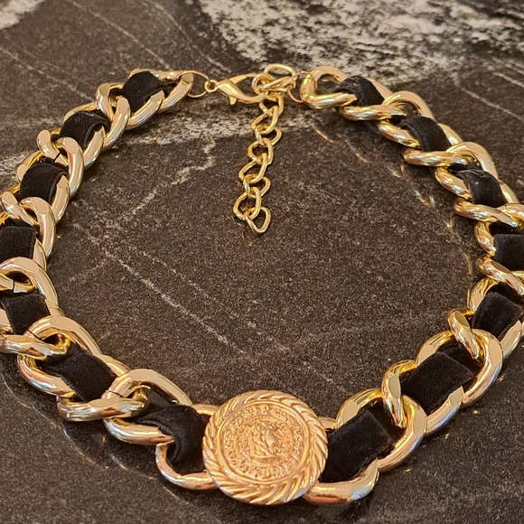 Choker necklace - Picture 2 of 9